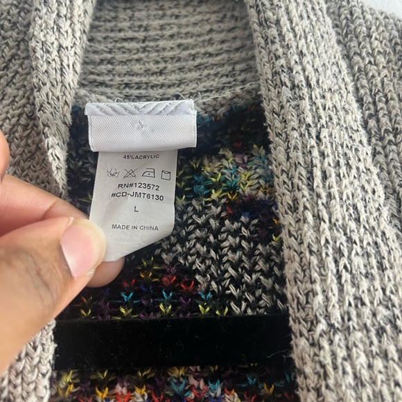 Tribal Patterned Open Cardigan - Picture 5 of 5